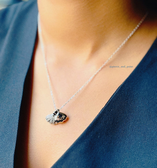 Pearlune Seashell Necklace