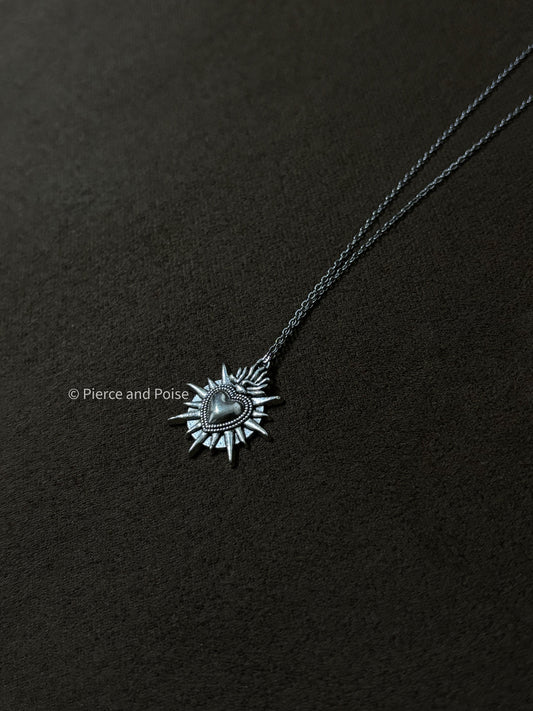 Thorned heart necklace